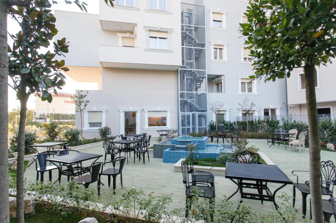 Elite Palace Collak Kültér fotó